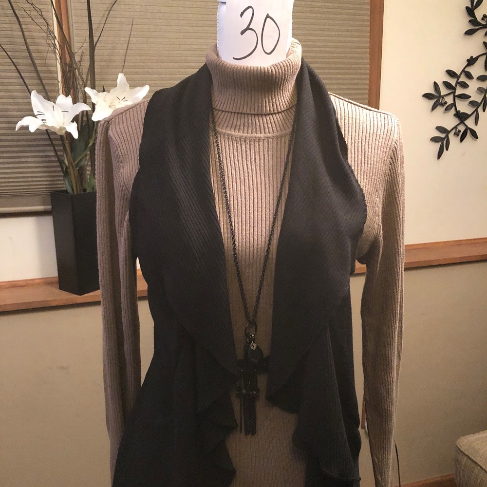 sweater vest